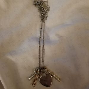 Pendants necklace